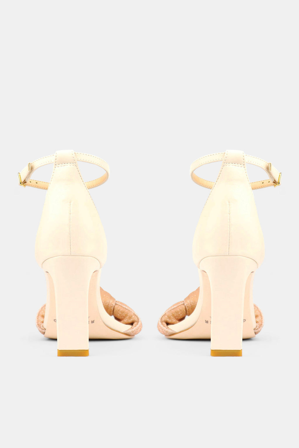 Sandália Akira Off-White
