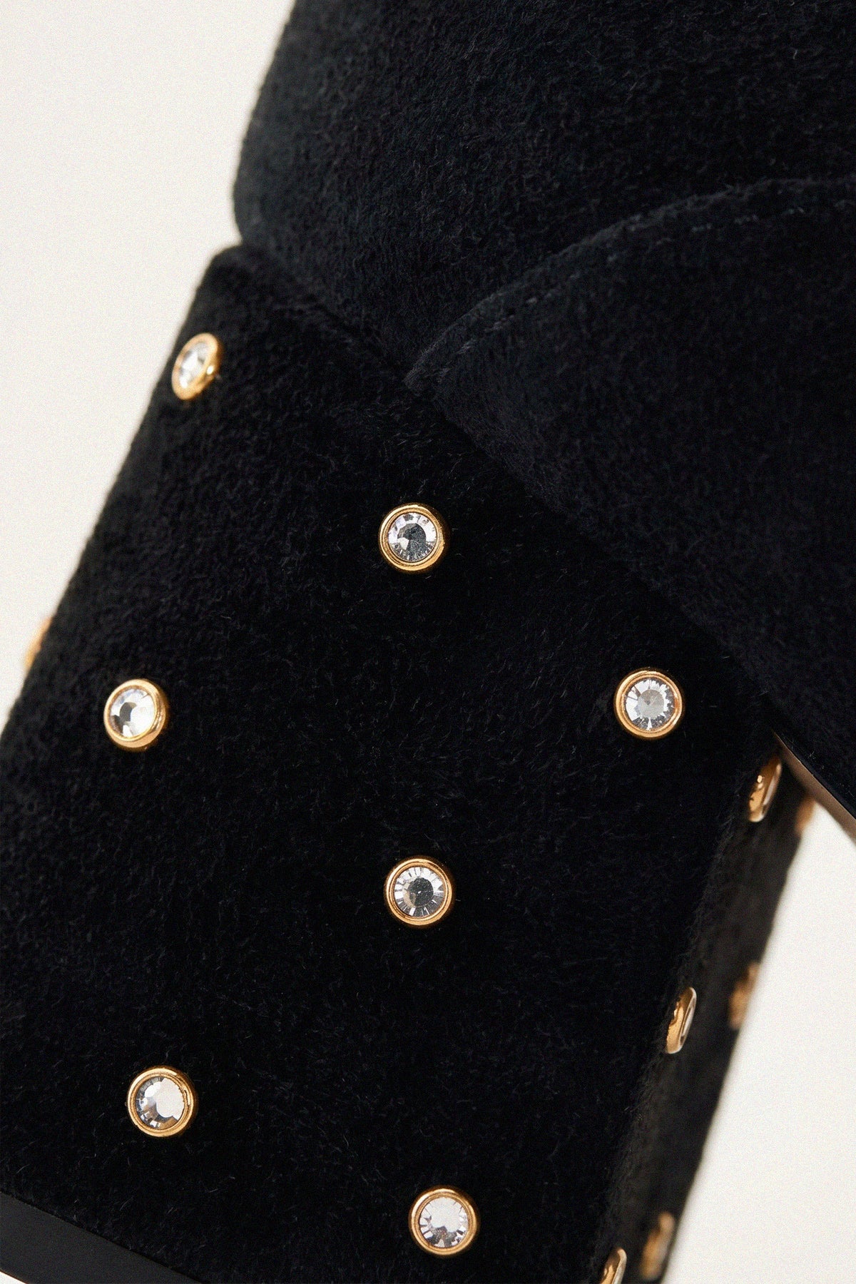 Bota Charlotte Couro Preto